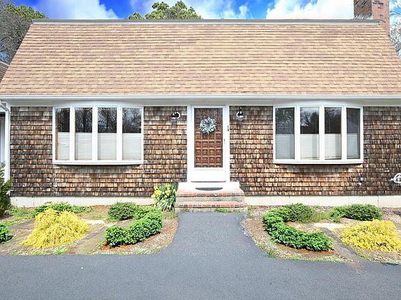 3rd image of 18 Fox Lane