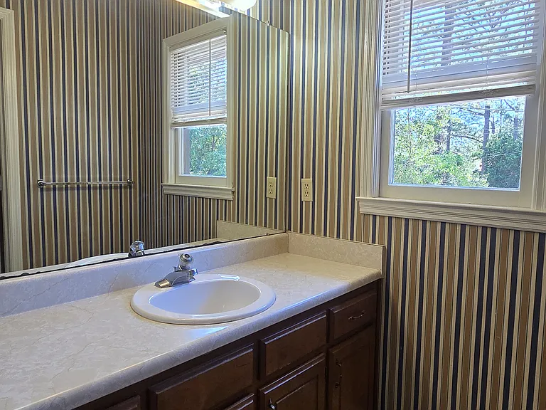 118 Coach Lee Hill Blvd #B — Photo 20