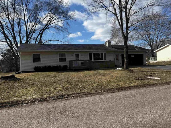 105 Holtz Street, Rock Springs, WI 53961