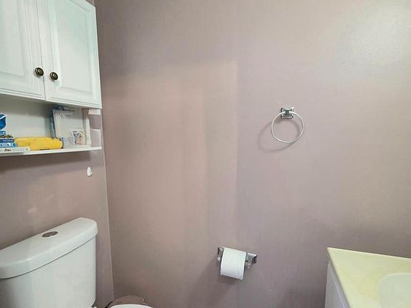 4th image of 1311 Avalon Blvd