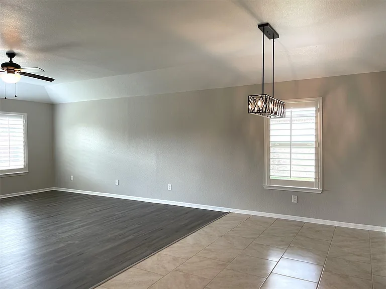 29127 Innes Park Pl — Photo 8