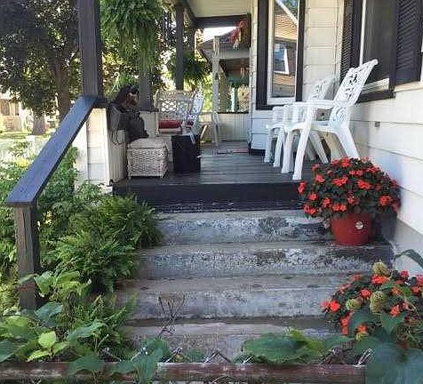 3rd image of 1945 Whitney Ave