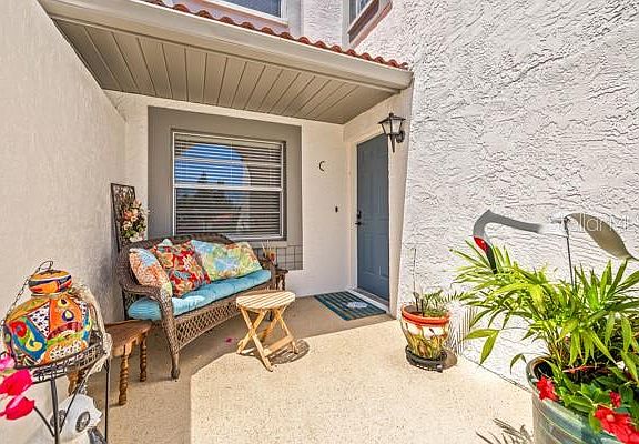 5th image of 476 SANTA CRUZ PLACE NE #C