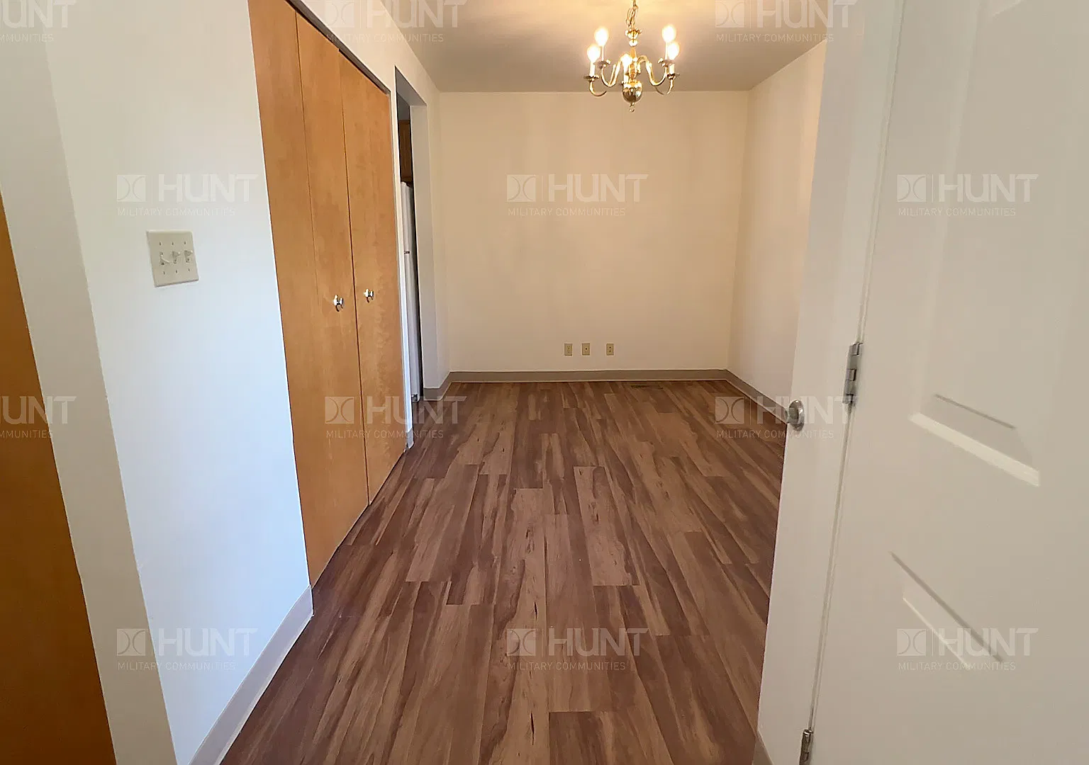 2 bed, 1.5 bath, 1018 sqft, $1,950 — Photo 3