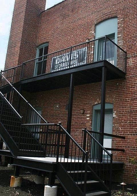 1st image of 2K Bridge St #522