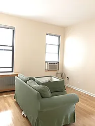 Rented by Zikos Realty Services