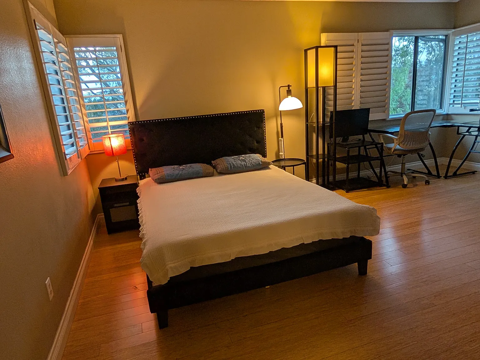 10626 Brookhollow Ct — Photo 2