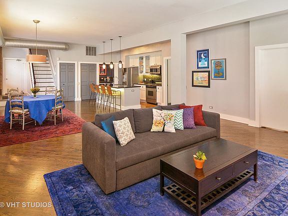 3rd image of 2533 N Ashland Ave APT 2E