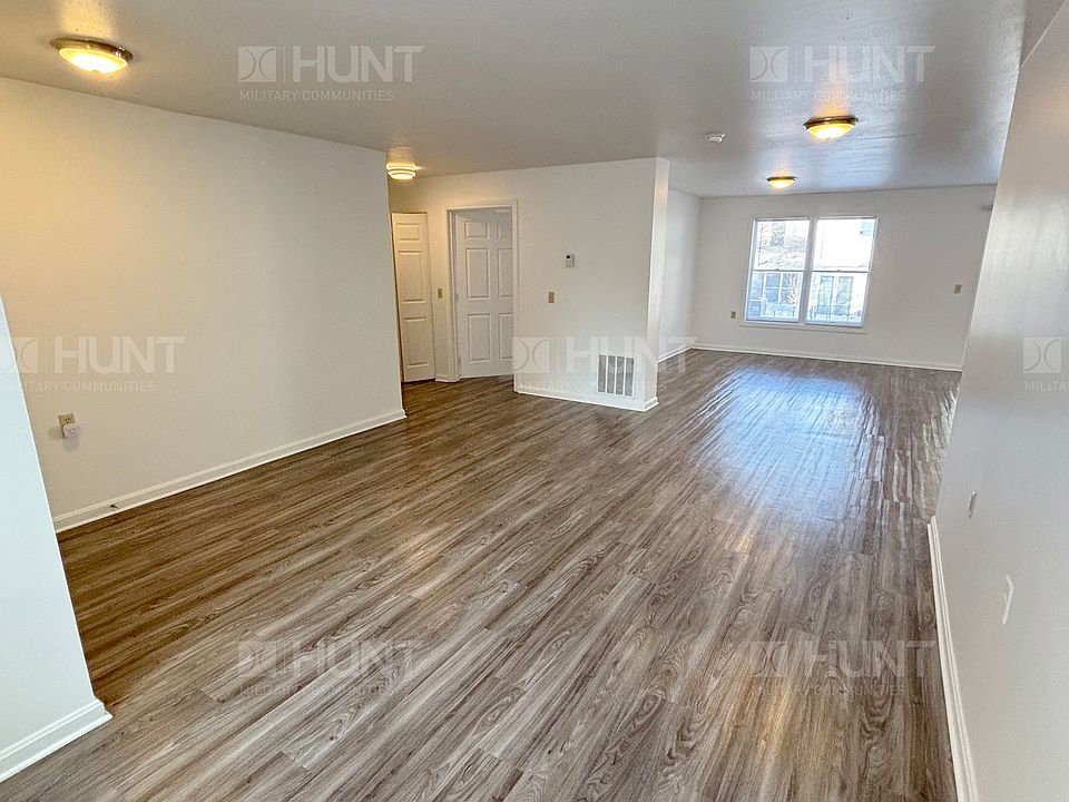 1st image of 20B Scott Cir