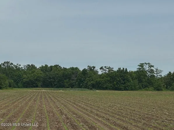 Browning Rd, Greenwood, MS 38930
