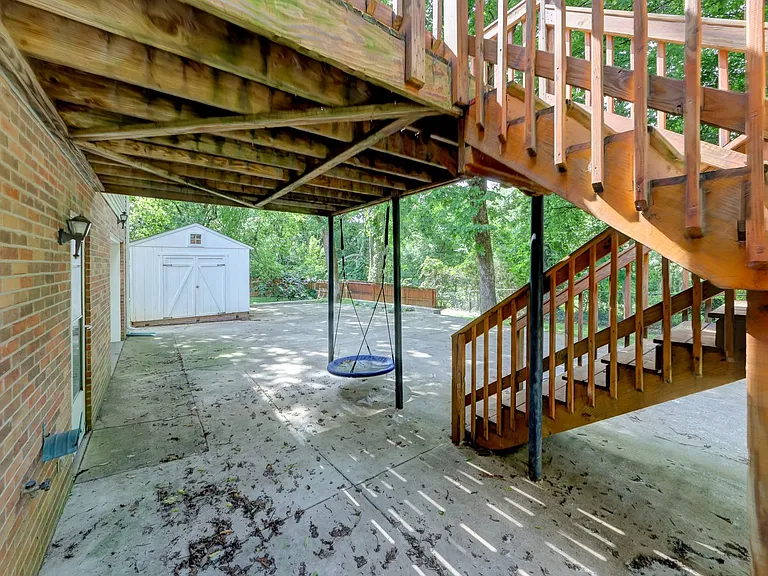 3253 N Senseney Cir — Photo 28