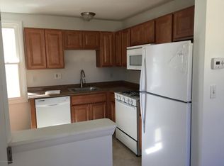 27 Center Ave #B, Keansburg, NJ 07734