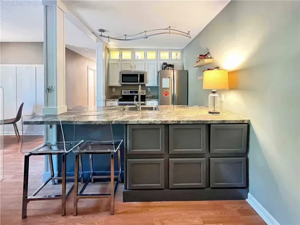 220 Elm St APT 101, Clemson, SC 29631