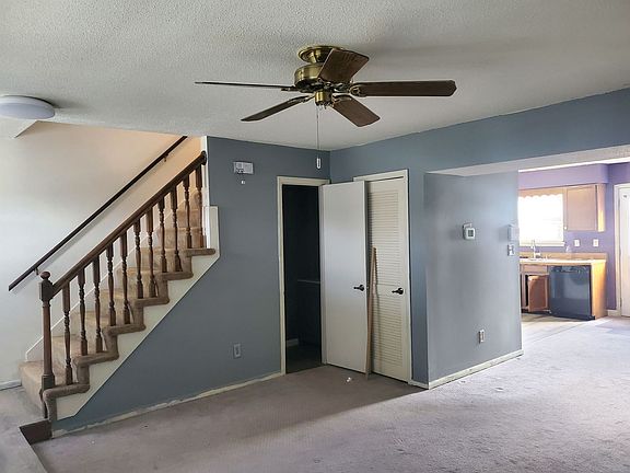3rd image of 1408 Sangaree Cir