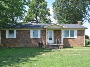 1150 Sharon Grove Rd, Elkton, KY 42220