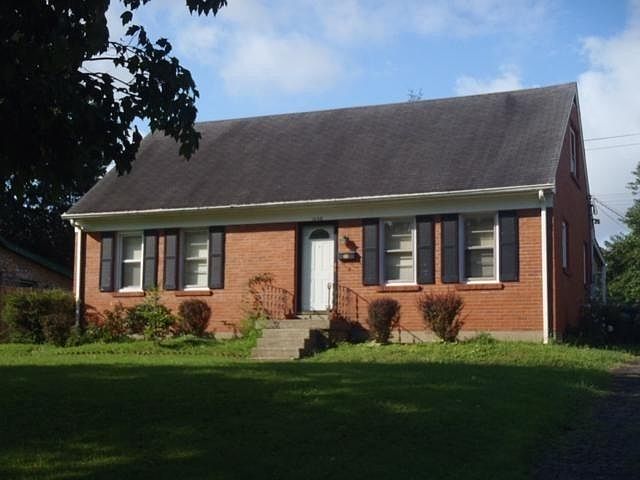 1st image of 1646 Lindy Ln