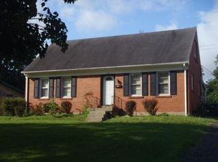 1646 Lindy Ln, Lexington, KY 40505