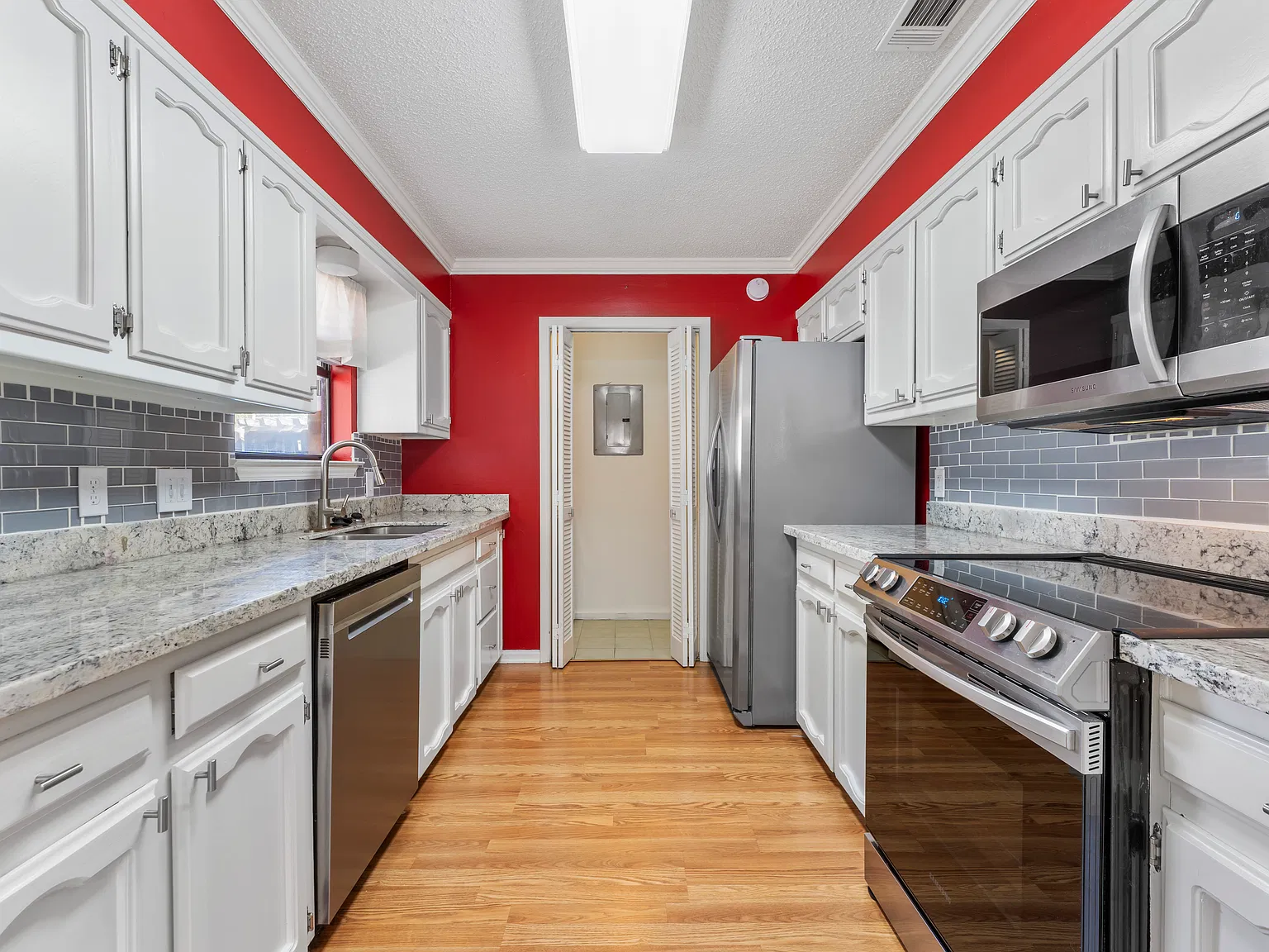 3 bed, 1495 sqft, $1,800 — Photo 4