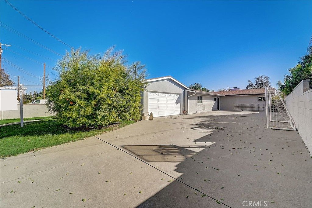 15712 Vintage St, North Hills, CA 91343 | Zillow