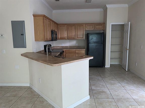 4th image of 2145 NW 10th St #2165-G
