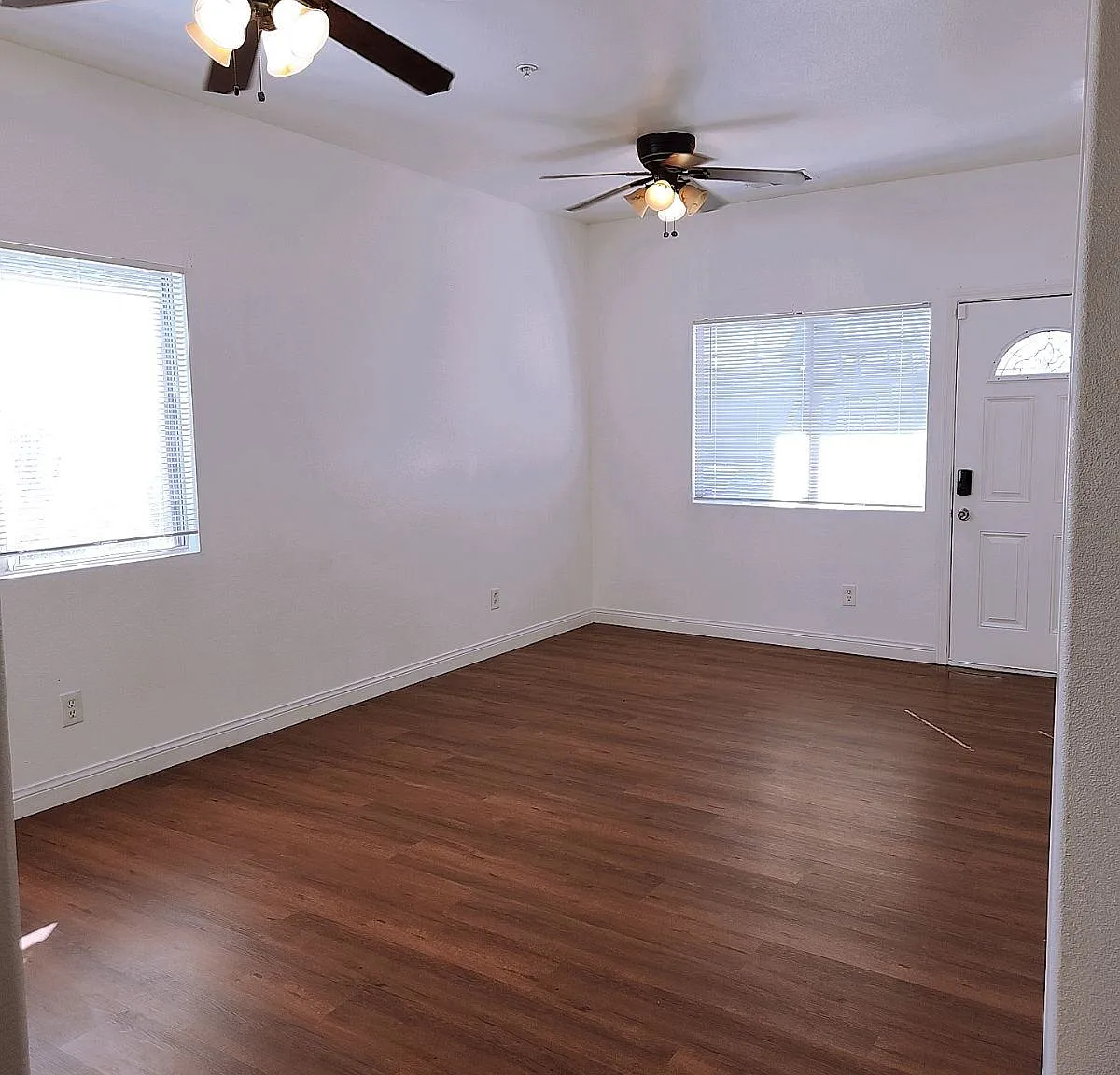5 bed, 1535 sqft, $3,000 — Photo 2