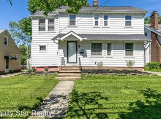 1328 Irene Rd, Lyndhurst, OH 44124