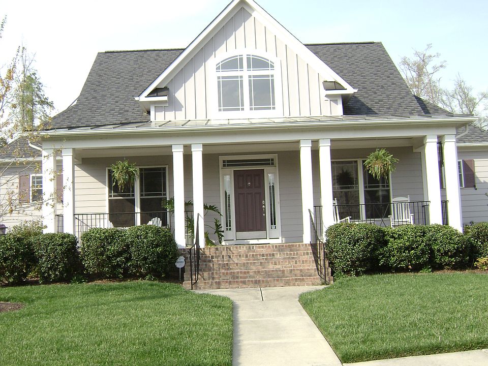 Beautiful front porch