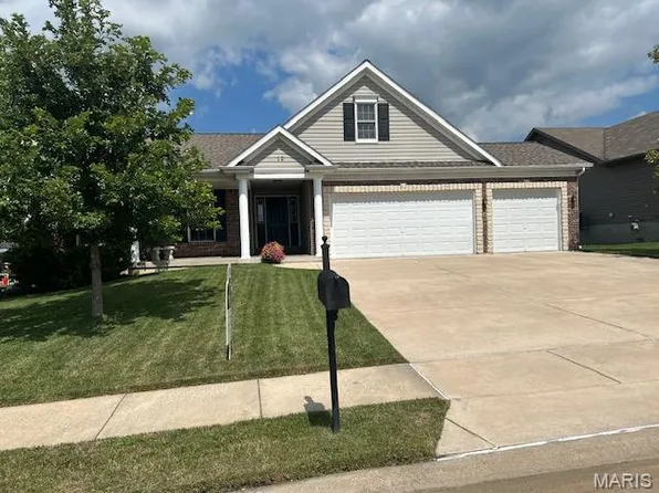 12 Shady River Ct, Saint Paul, MO 63366