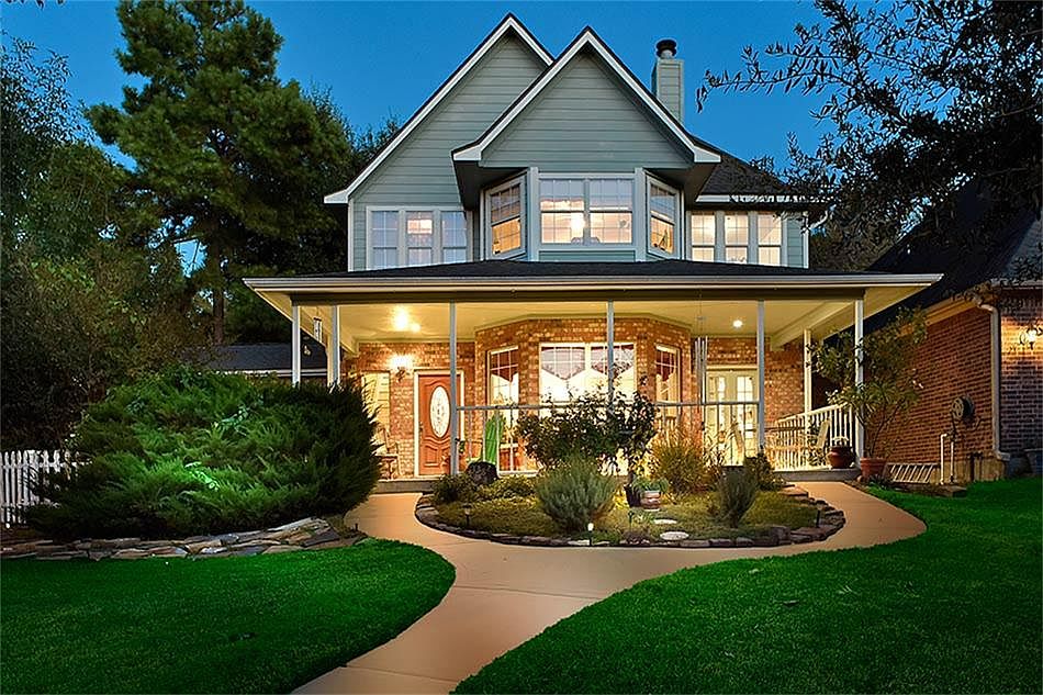 1st image of 3382 Torrey Pines Dr