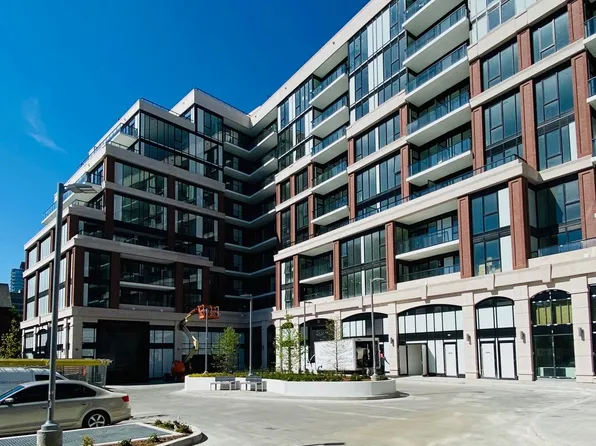 1 Belsize Dr #209, Toronto, ON M4S 0B9