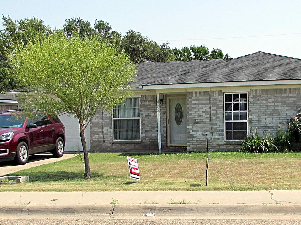 1st image of 404 Hickory Ave