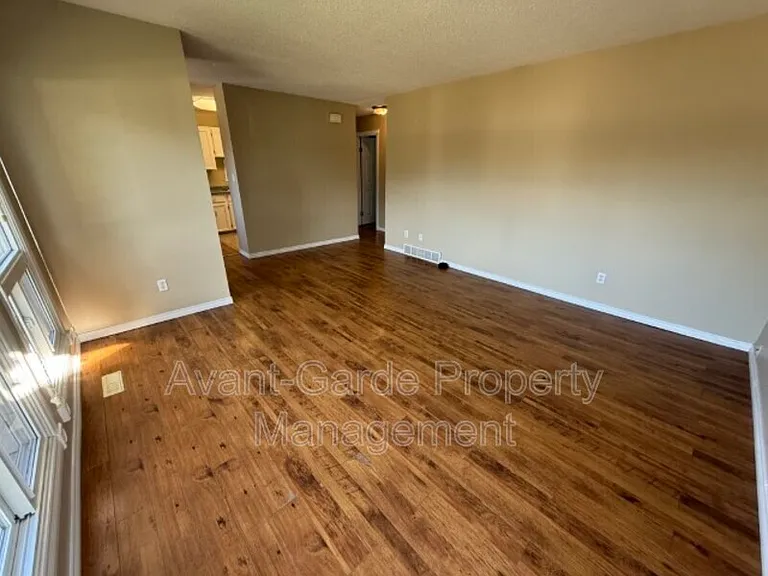 15 Garden Valley Dr — Photo 4