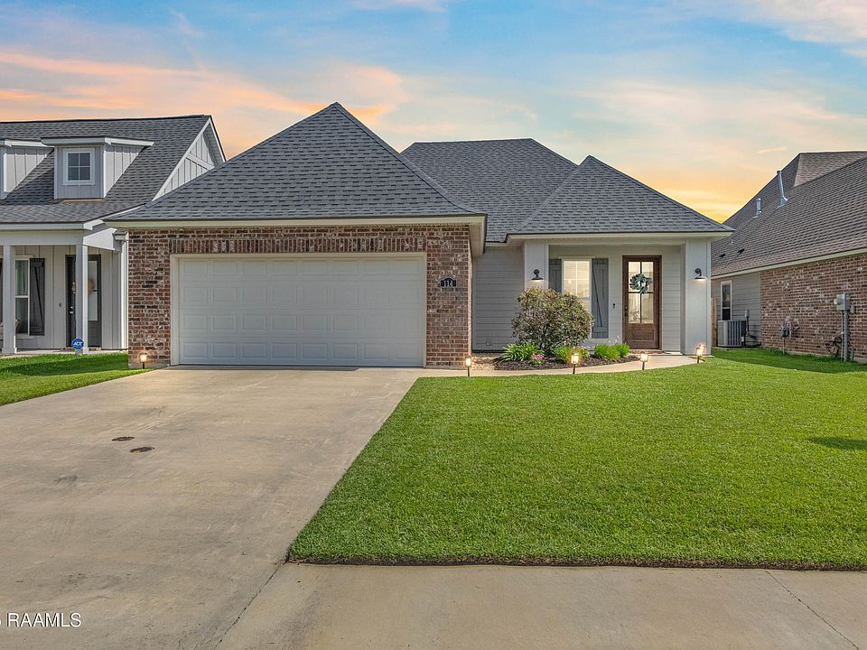 1st image of 114 Luxford Way