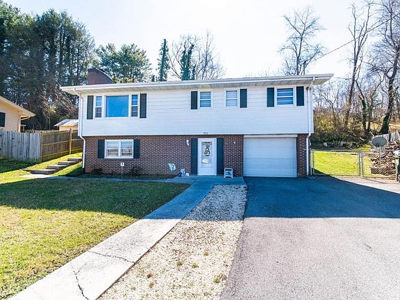 2nd image of 184 Montrose Dr