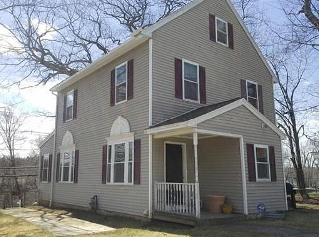 2nd image of 648 Merrimack Ave