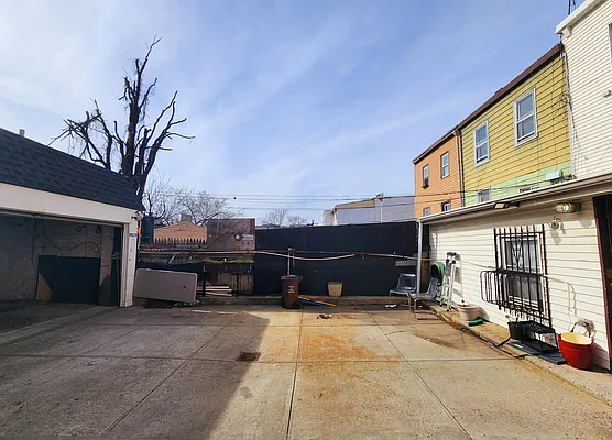 Rented by Brooklyn Property Group LLC | media 26