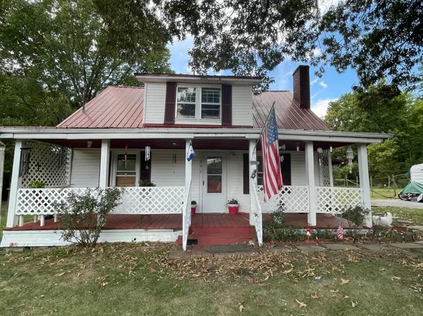 96 Fentress Ln, Berea, KY 40403
