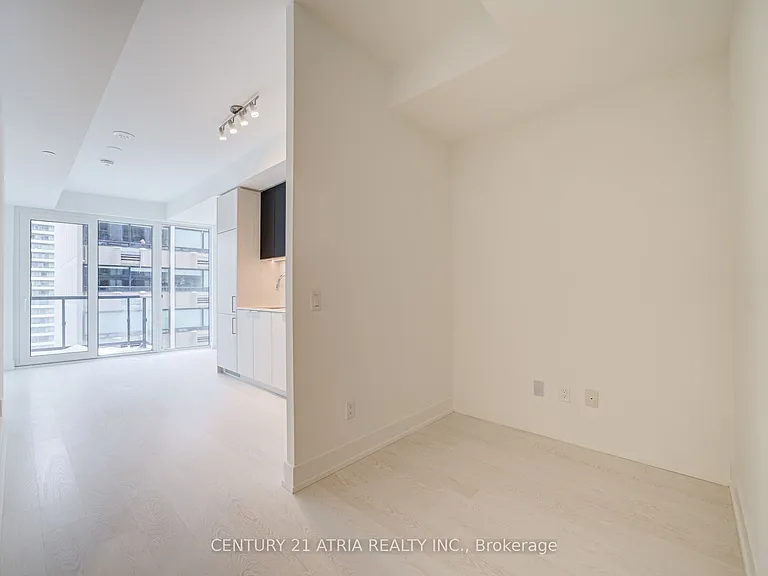 308 Jarvis St #1908 — Photo 15