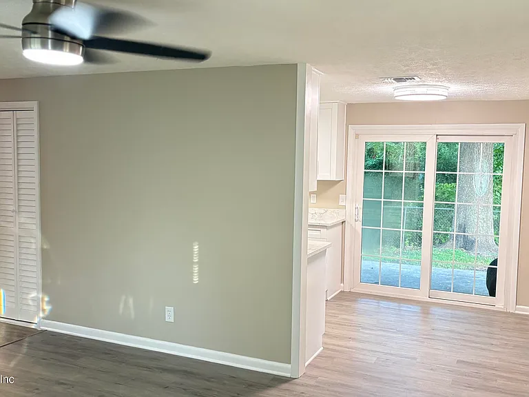 8036 Delaroche Dr — Photo 5