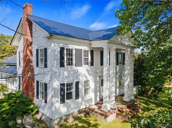 8369 Us Route 20, Manlius, NY 13104