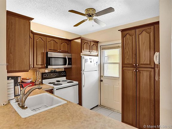 5th image of 3401 NW 47th Ave APT 601