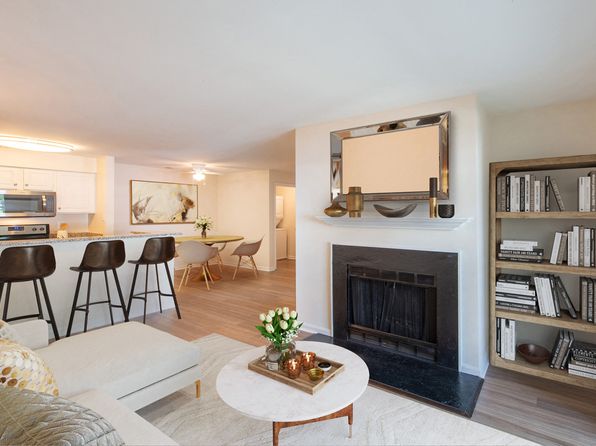 Saratoga Square | 7816 Rolling View Ln, Springfield, VA