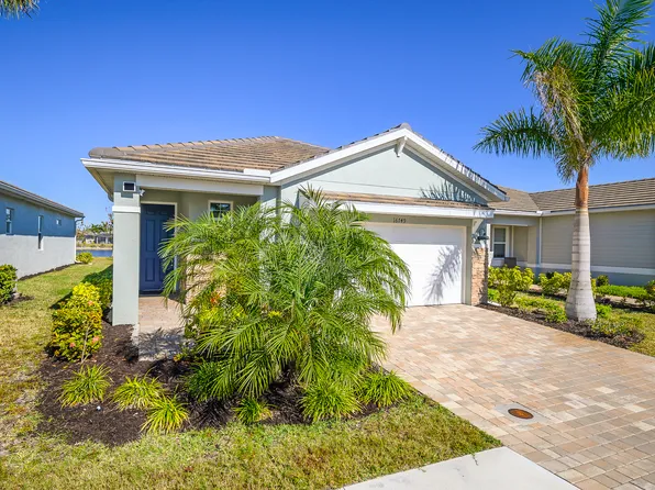 16749 Seasons Coast Dr, Bonita Springs, FL 34135