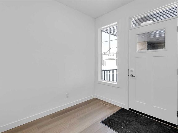 4th image of 140 NW Copperhead Rd SE