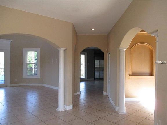 5th image of 10555 Bermuda Isle Dr