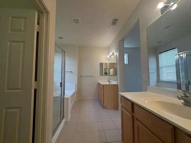 3531 Santiago Ave — Photo 25