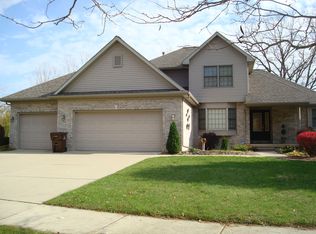 2475 Julie Way, Dewitt, MI 48820