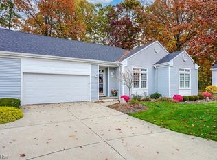 3445 E Prescott Cir, Cuyahoga Falls, OH