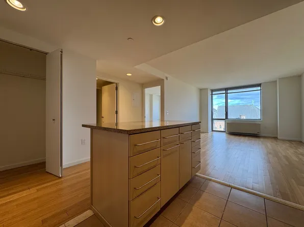 1 Morningside Drive image 2 of 13