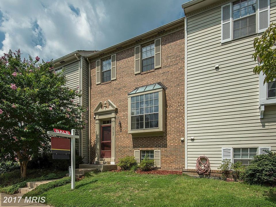 1st image of 2702 Sherwood Hall Ln